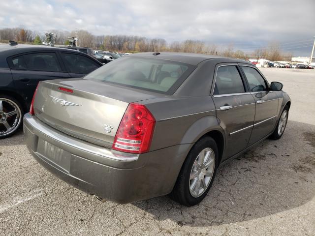 Photo 3 VIN: 2C3CA6CT1AH114917 - CHRYSLER 300C 