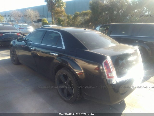 Photo 2 VIN: 2C3CA6CT2BH537717 - CHRYSLER 300 