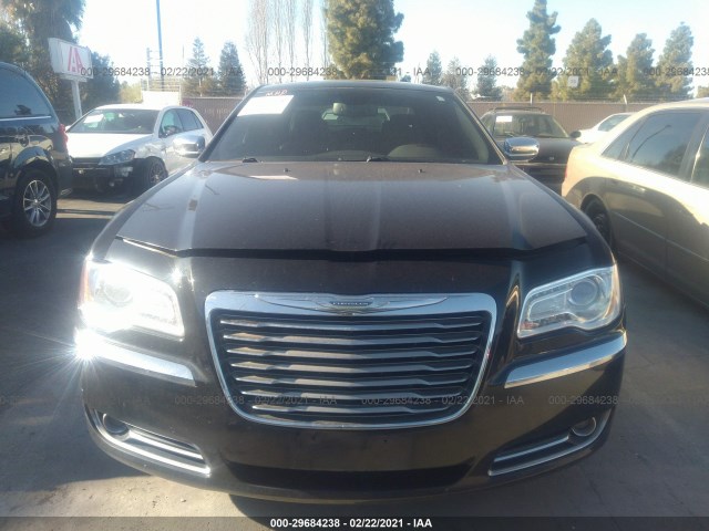 Photo 5 VIN: 2C3CA6CT2BH537717 - CHRYSLER 300 