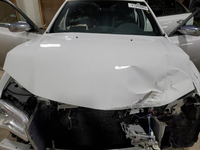 Photo 10 VIN: 2C3CA6CT4BH592735 - CHRYSLER 300C 