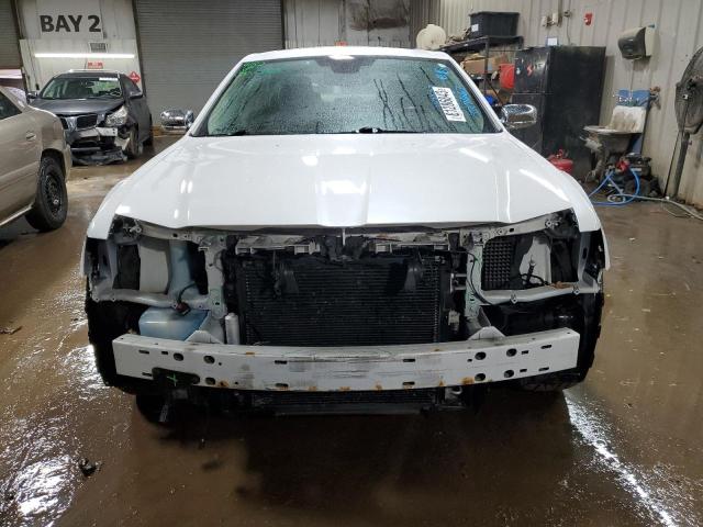 Photo 4 VIN: 2C3CA6CT6BH529667 - CHRYSLER 300 