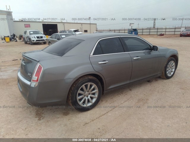 Photo 3 VIN: 2C3CA6CT6BH585169 - CHRYSLER 300 