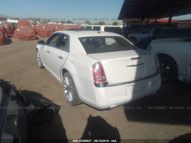 Photo 2 VIN: 2C3CA6CT7BH537762 - CHRYSLER 300 