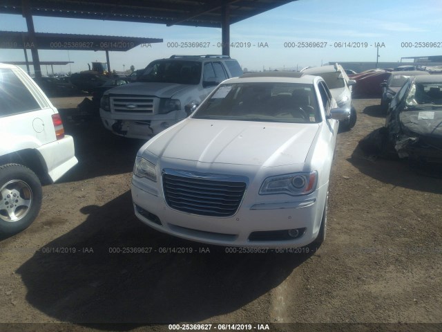 Photo 5 VIN: 2C3CA6CT7BH537762 - CHRYSLER 300 