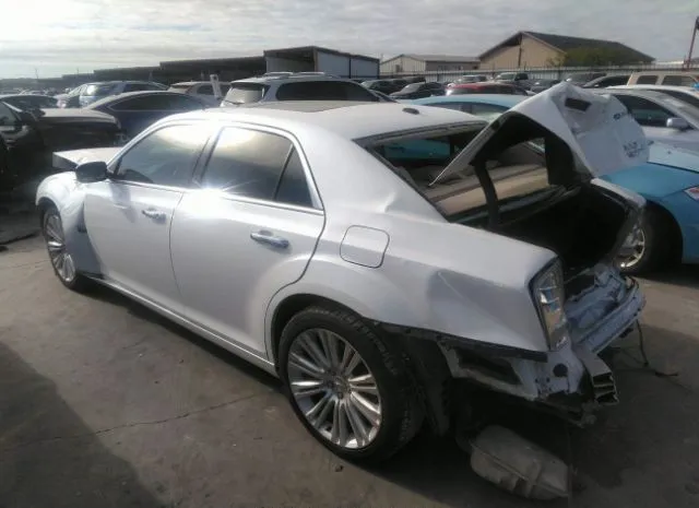 Photo 2 VIN: 2C3CA6CT8BH536670 - CHRYSLER 300 