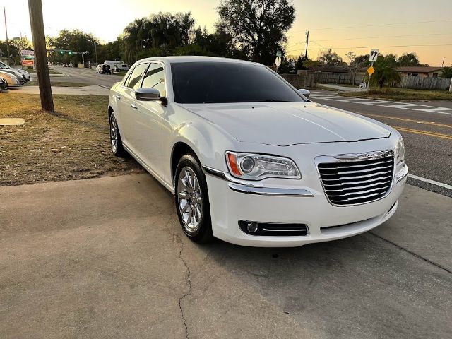 Photo 2 VIN: 2C3CA6CT8BH549791 - CHRYSLER 300 