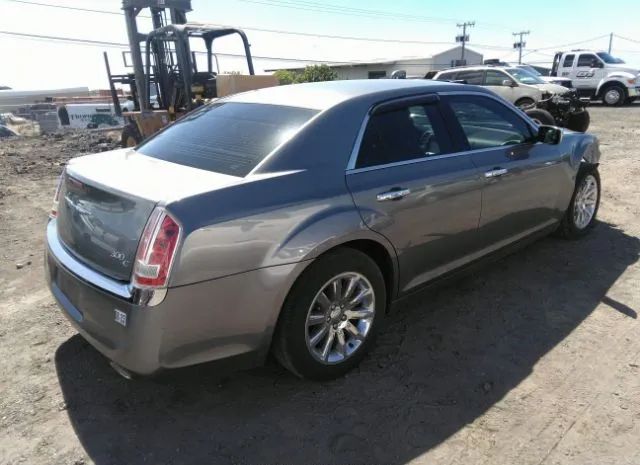 Photo 3 VIN: 2C3CA6CT9BH538797 - CHRYSLER 300 