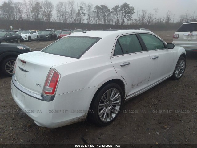 Photo 3 VIN: 2C3CA6CT9BH598420 - CHRYSLER 300 