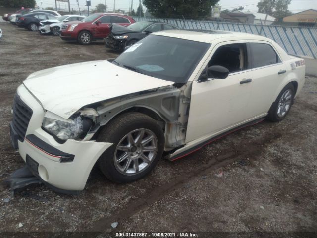 Photo 1 VIN: 2C3CA6CTXAH125897 - CHRYSLER 300 