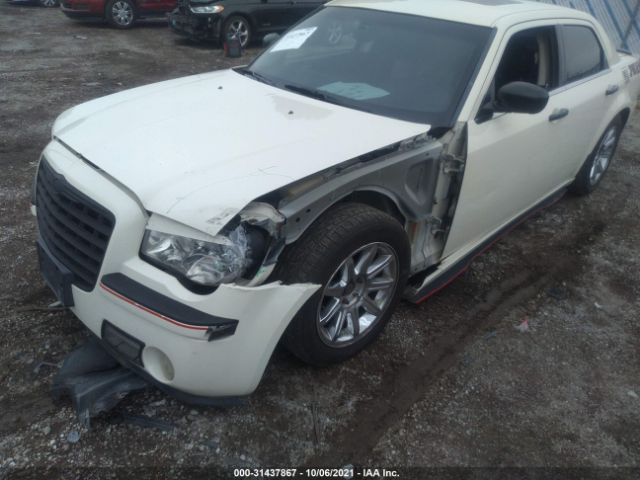 Photo 5 VIN: 2C3CA6CTXAH125897 - CHRYSLER 300 