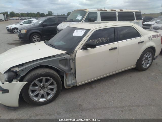 Photo 1 VIN: 2C3CA6CTXAH125897 - CHRYSLER 300 