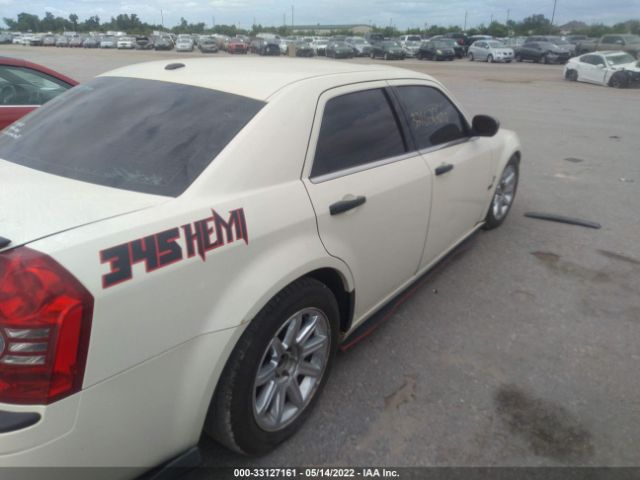 Photo 3 VIN: 2C3CA6CTXAH125897 - CHRYSLER 300 