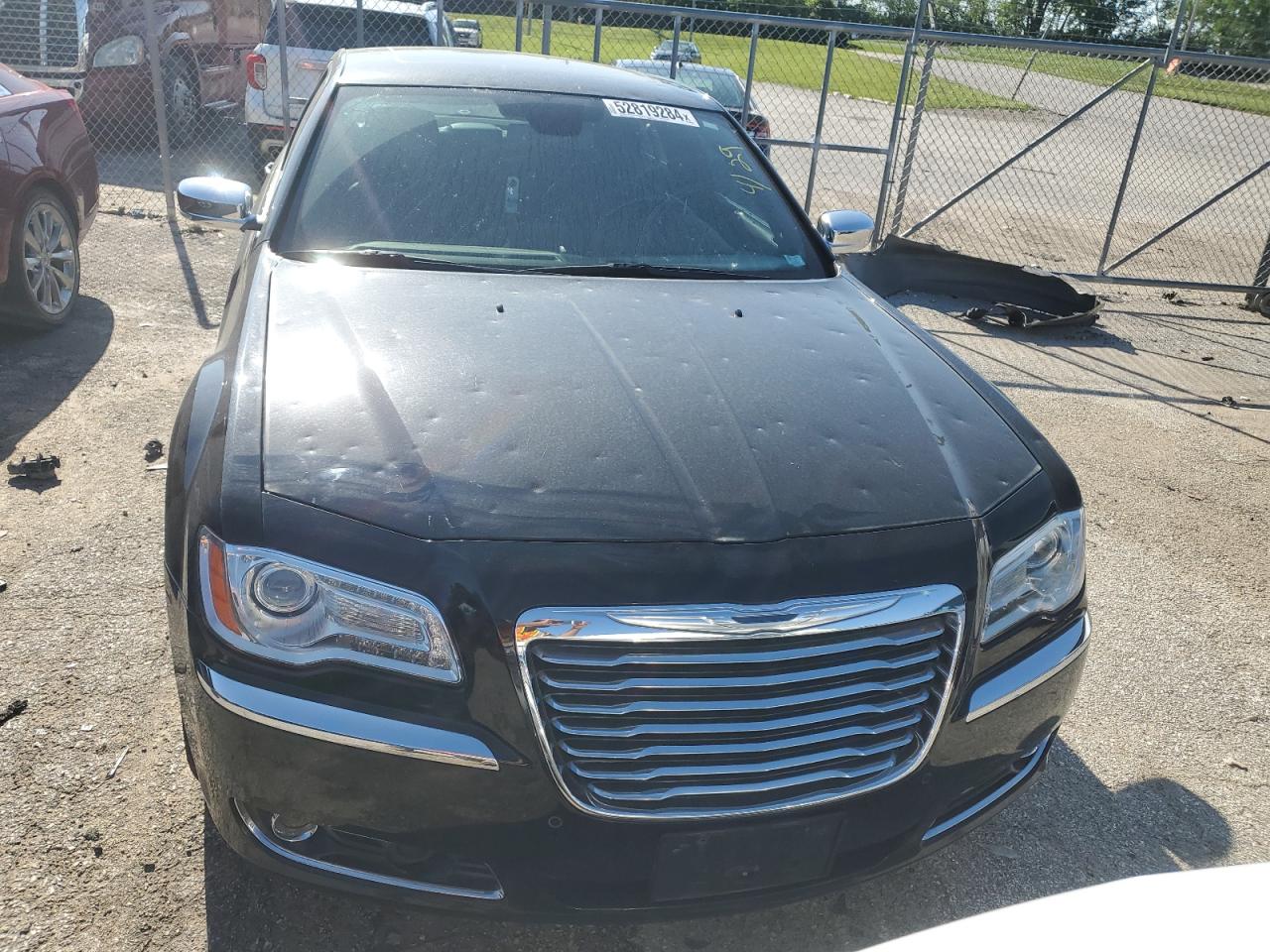 Photo 4 VIN: 2C3CA6CTXBH594733 - CHRYSLER 300 