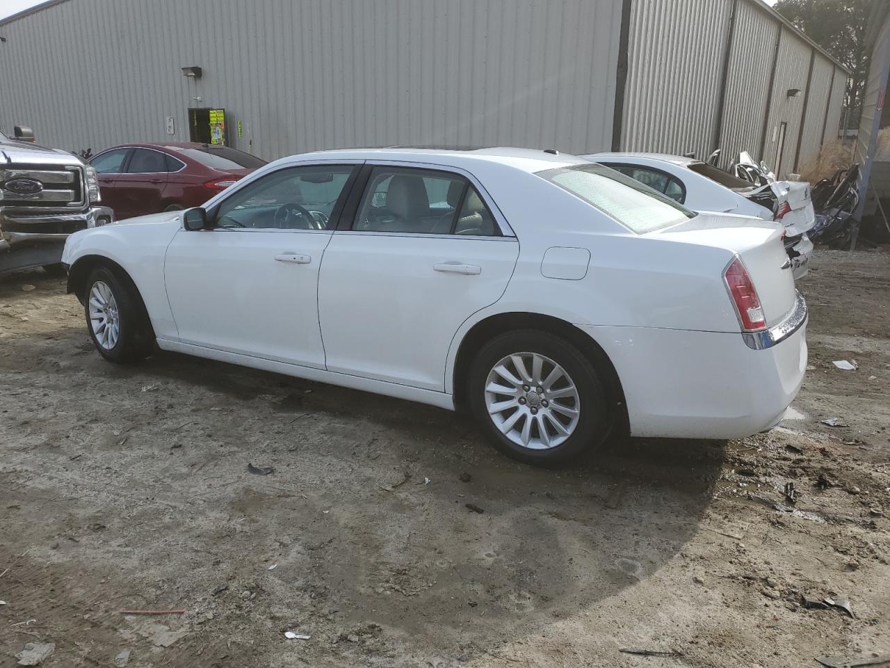 Photo 1 VIN: 2C3CCAAG0DH513731 - CHRYSLER 300 