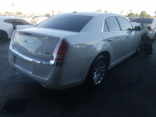 Photo 3 VIN: 2C3CCAAG0DH553002 - CHRYSLER 300 