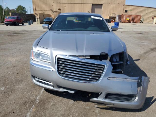 Photo 4 VIN: 2C3CCAAG0EH235737 - CHRYSLER 300 