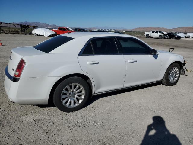 Photo 2 VIN: 2C3CCAAG0EH383032 - CHRYSLER 300 