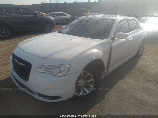 Photo 1 VIN: 2C3CCAAG0FH781407 - CHRYSLER 300 