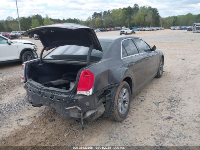 Photo 3 VIN: 2C3CCAAG0FH867686 - CHRYSLER 300 