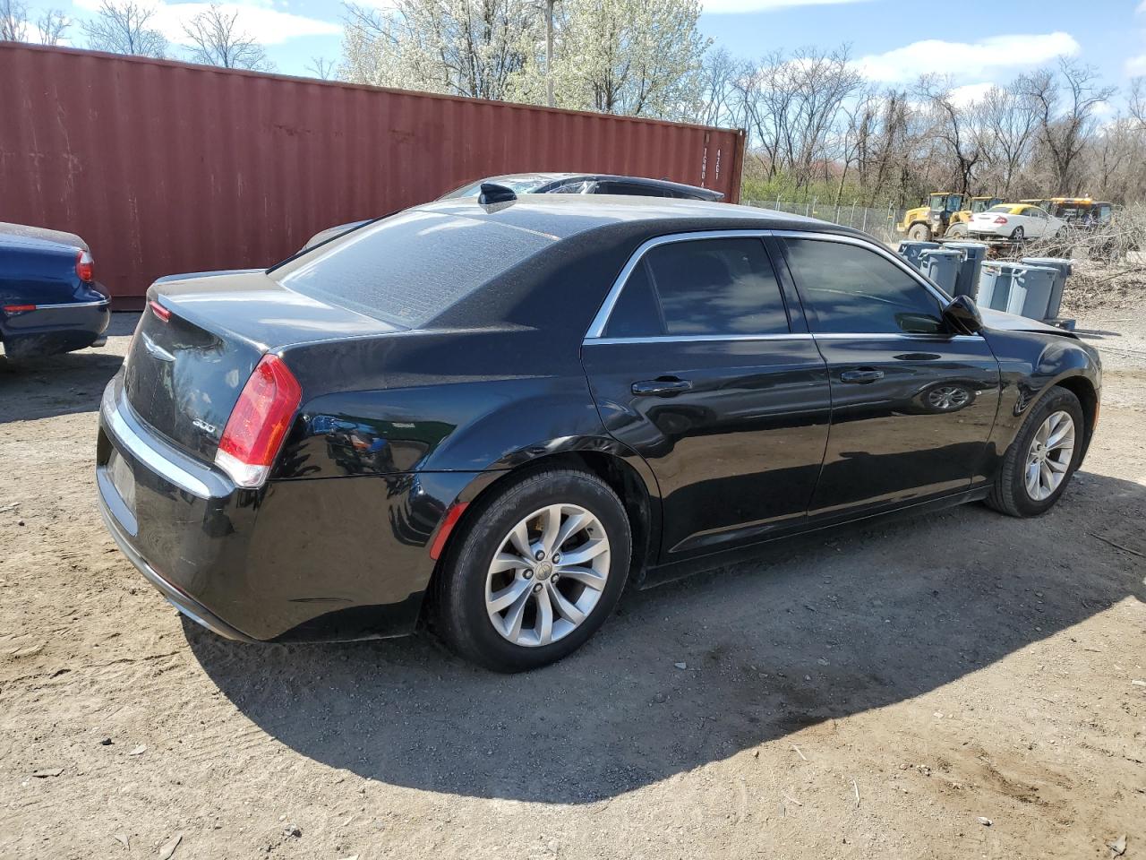 Photo 2 VIN: 2C3CCAAG0FH908561 - CHRYSLER 300 