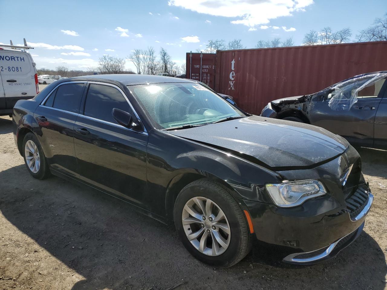 Photo 3 VIN: 2C3CCAAG0FH908561 - CHRYSLER 300 