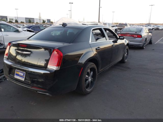 Photo 3 VIN: 2C3CCAAG0GH142073 - CHRYSLER 300 