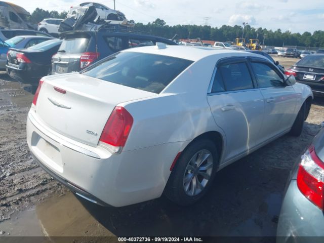 Photo 3 VIN: 2C3CCAAG0GH142087 - CHRYSLER 300 