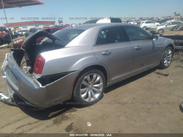 Photo 3 VIN: 2C3CCAAG0JH275245 - CHRYSLER 300 