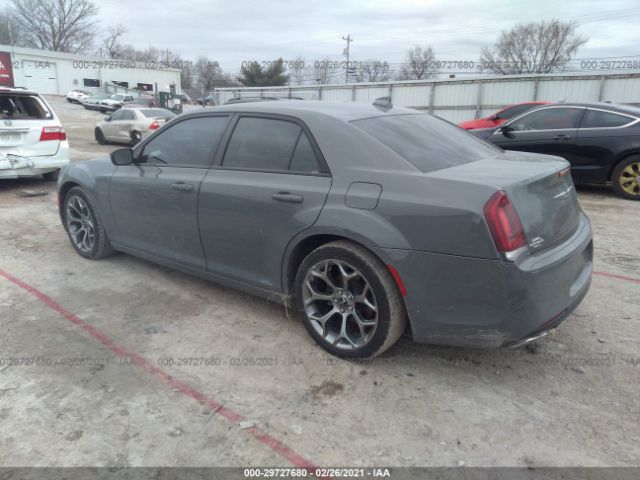 Photo 2 VIN: 2C3CCAAG0JH320023 - CHRYSLER 300 