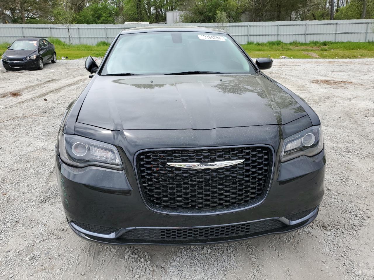 Photo 4 VIN: 2C3CCAAG0KH590600 - CHRYSLER 300 