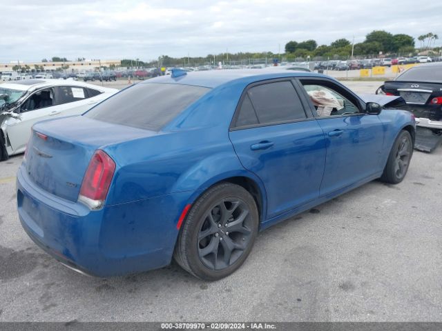 Photo 3 VIN: 2C3CCAAG0NH116263 - CHRYSLER 300 