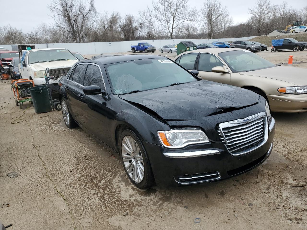 Photo 3 VIN: 2C3CCAAG1DH509395 - CHRYSLER 300 