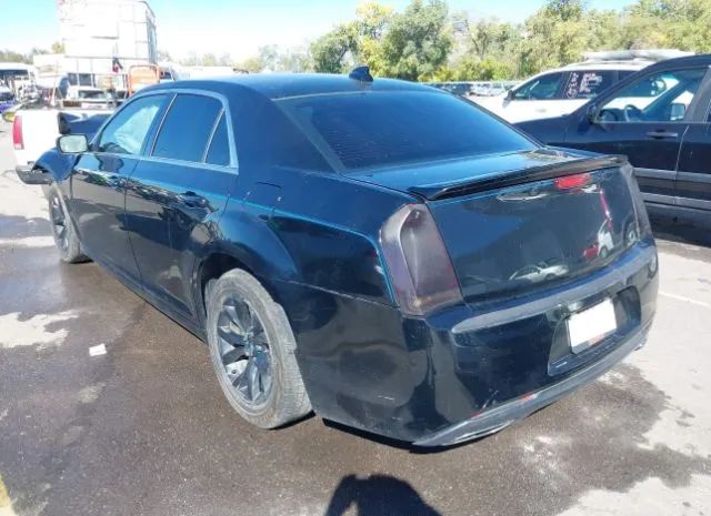 Photo 2 VIN: 2C3CCAAG1FH749498 - CHRYSLER 300 