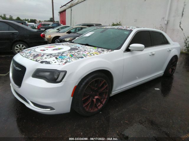 Photo 1 VIN: 2C3CCAAG1FH859256 - CHRYSLER 300 