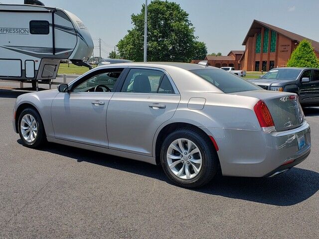 Photo 3 VIN: 2C3CCAAG1GH135701 - CHRYSLER 300 