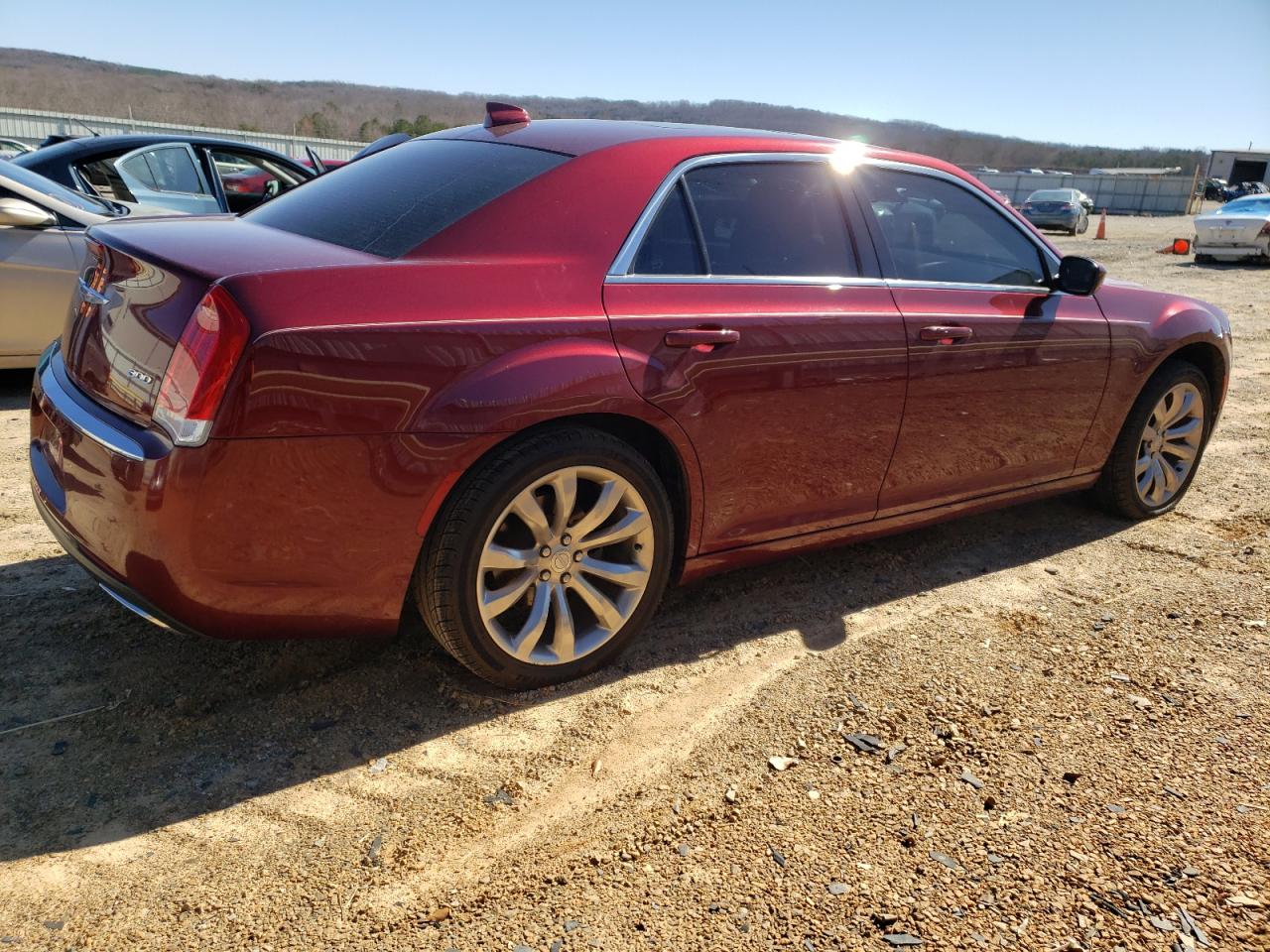 Photo 2 VIN: 2C3CCAAG1HH593580 - CHRYSLER 300 