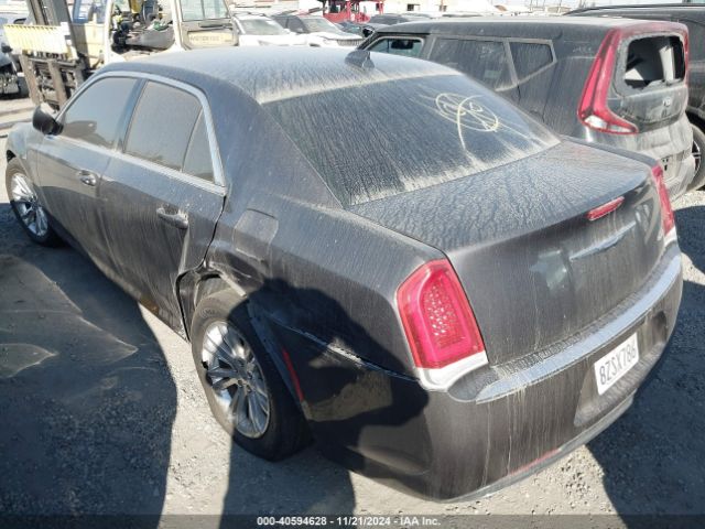 Photo 2 VIN: 2C3CCAAG1JH140369 - CHRYSLER 300 