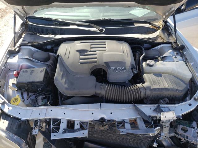 Photo 6 VIN: 2C3CCAAG1KH589925 - CHRYSLER 300 TOURIN 