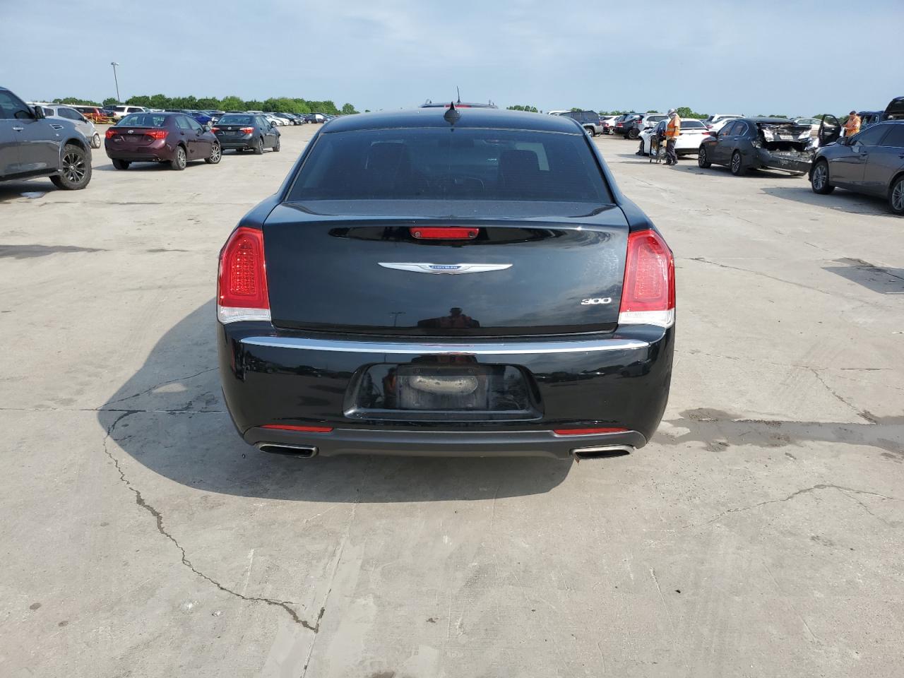 Photo 5 VIN: 2C3CCAAG1KH693816 - CHRYSLER 300 