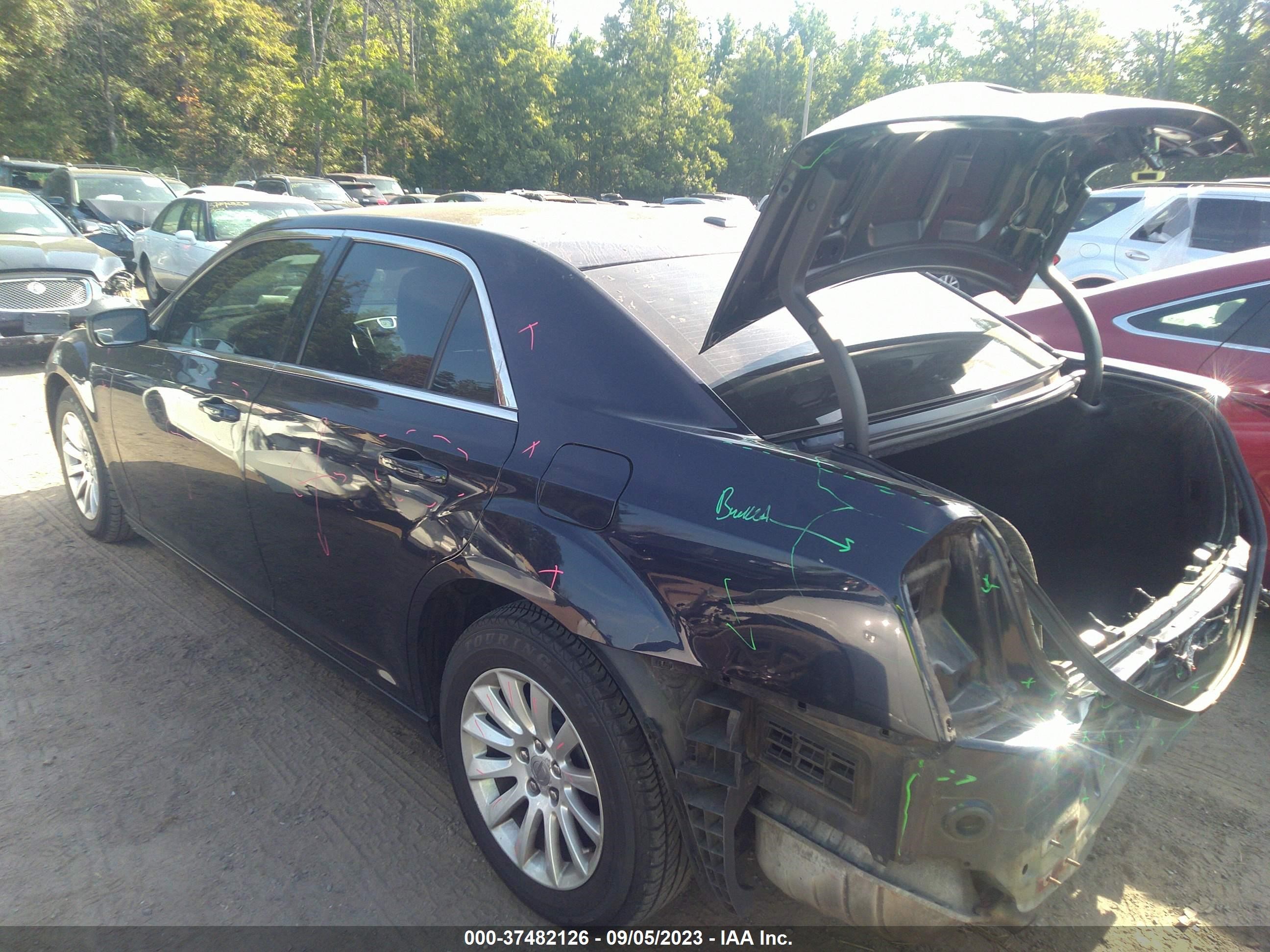 Photo 2 VIN: 2C3CCAAG2CH251743 - CHRYSLER 300 