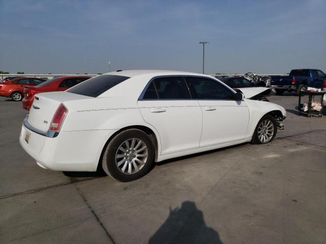 Photo 2 VIN: 2C3CCAAG2DH532930 - CHRYSLER 300 