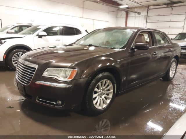 Photo 1 VIN: 2C3CCAAG2DH565748 - CHRYSLER 300 