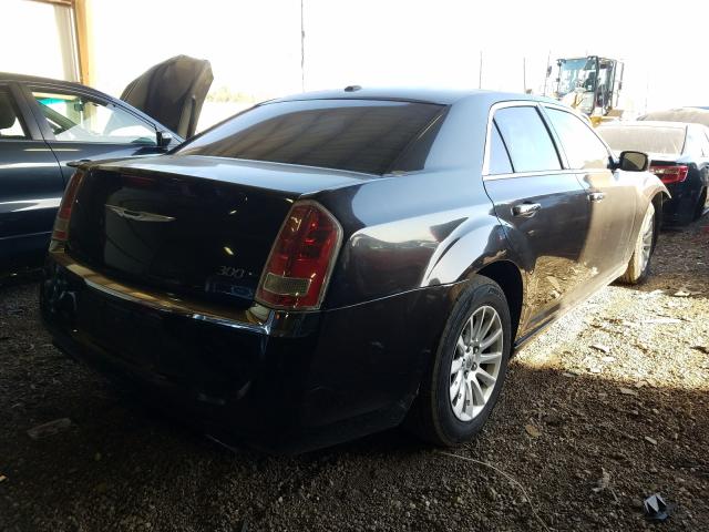 Photo 3 VIN: 2C3CCAAG2DH658897 - CHRYSLER 300 