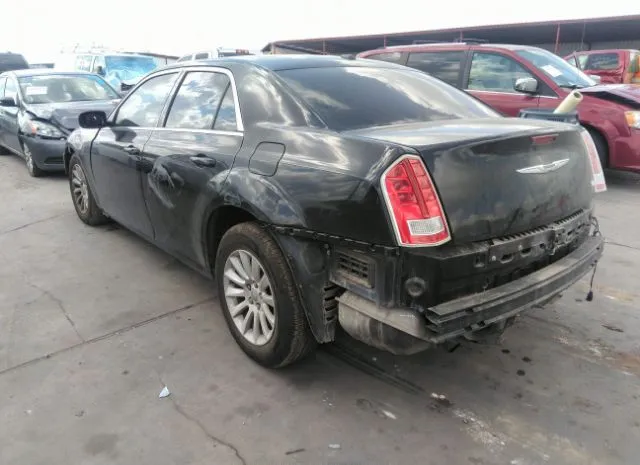 Photo 2 VIN: 2C3CCAAG2DH743058 - CHRYSLER 300 