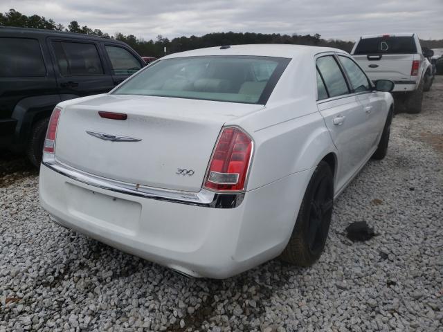 Photo 3 VIN: 2C3CCAAG2EH217773 - CHRYSLER 300 