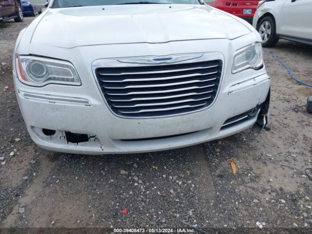 Photo 5 VIN: 2C3CCAAG2EH253026 - CHRYSLER 300 