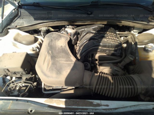 Photo 9 VIN: 2C3CCAAG2FH747291 - CHRYSLER 300 