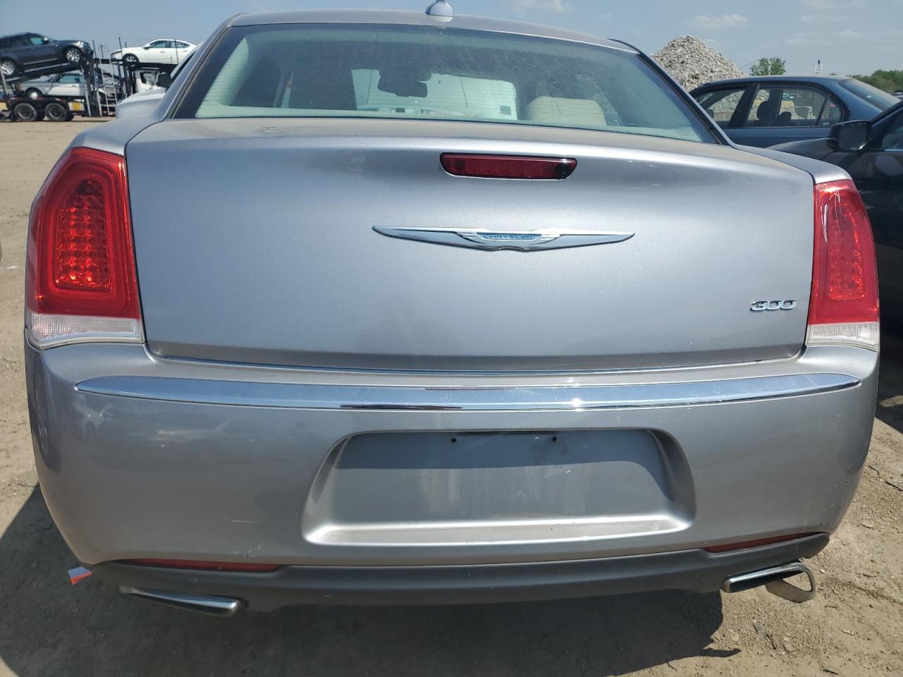 Photo 5 VIN: 2C3CCAAG2FH766181 - CHRYSLER 300 