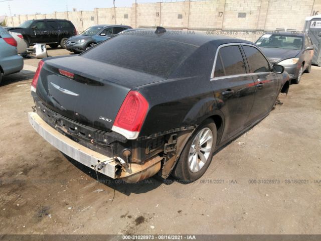 Photo 3 VIN: 2C3CCAAG2FH930738 - CHRYSLER 300 