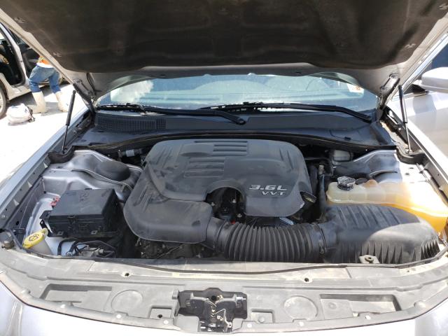 Photo 6 VIN: 2C3CCAAG2FH931131 - CHRYSLER 300 LIMITE 